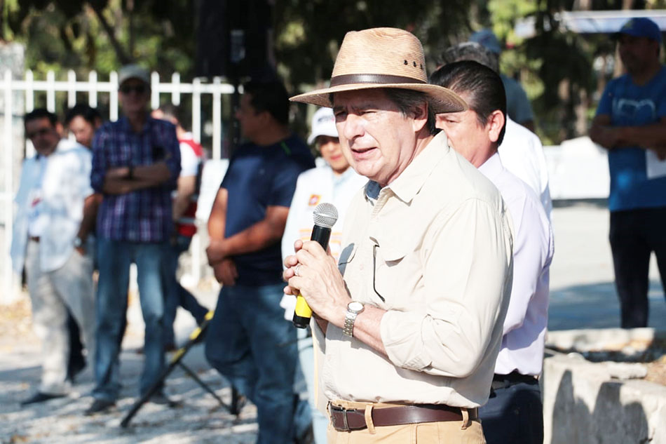 Ayuntamiento de Tuxtla realiza desazolve y retiro de escombro para la prevención de riesgos en temporada de lluvias