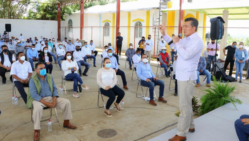 Beneficia Rutilio Escandón a productores de la Meseta Comiteca Tojolabal y la Sierra Mariscal