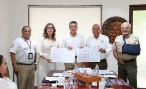 Atestigua Rutilio Escandón firma de convenio entre el INM y la Secretaría de Educación de Chiapas