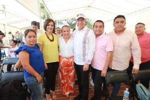Encabeza Rutilio Escandón entrega de apoyos de los Programas del Sistema DIF Chiapas 2024